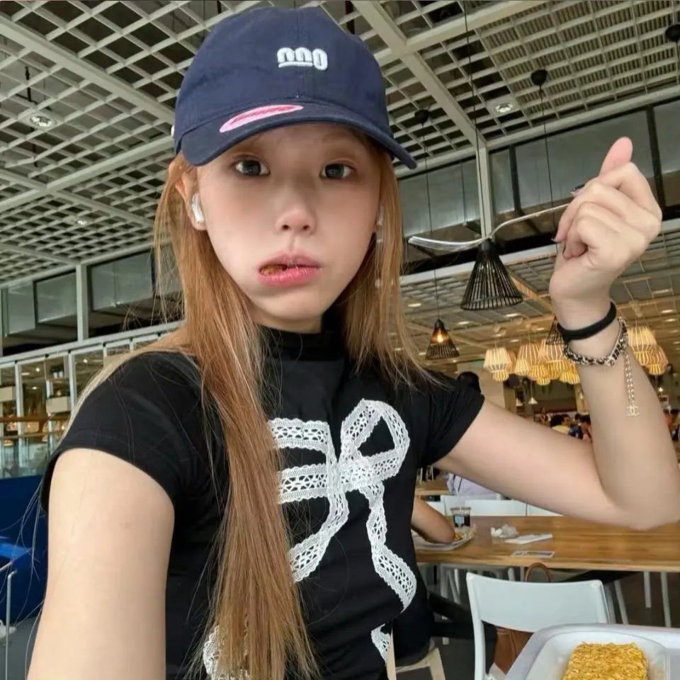 呆萌特务